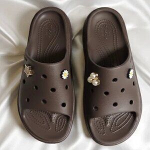 Crocs Women's Size 7 Classic Slide Platform Sandals Brown Chocolate